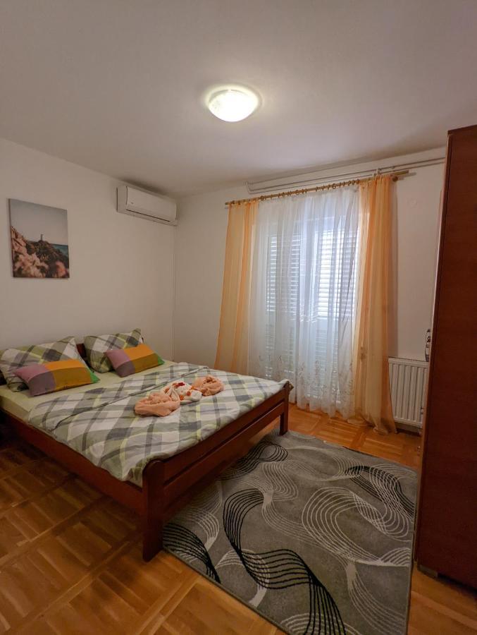 Apartment Bracic Vodice Eksteriør bilde